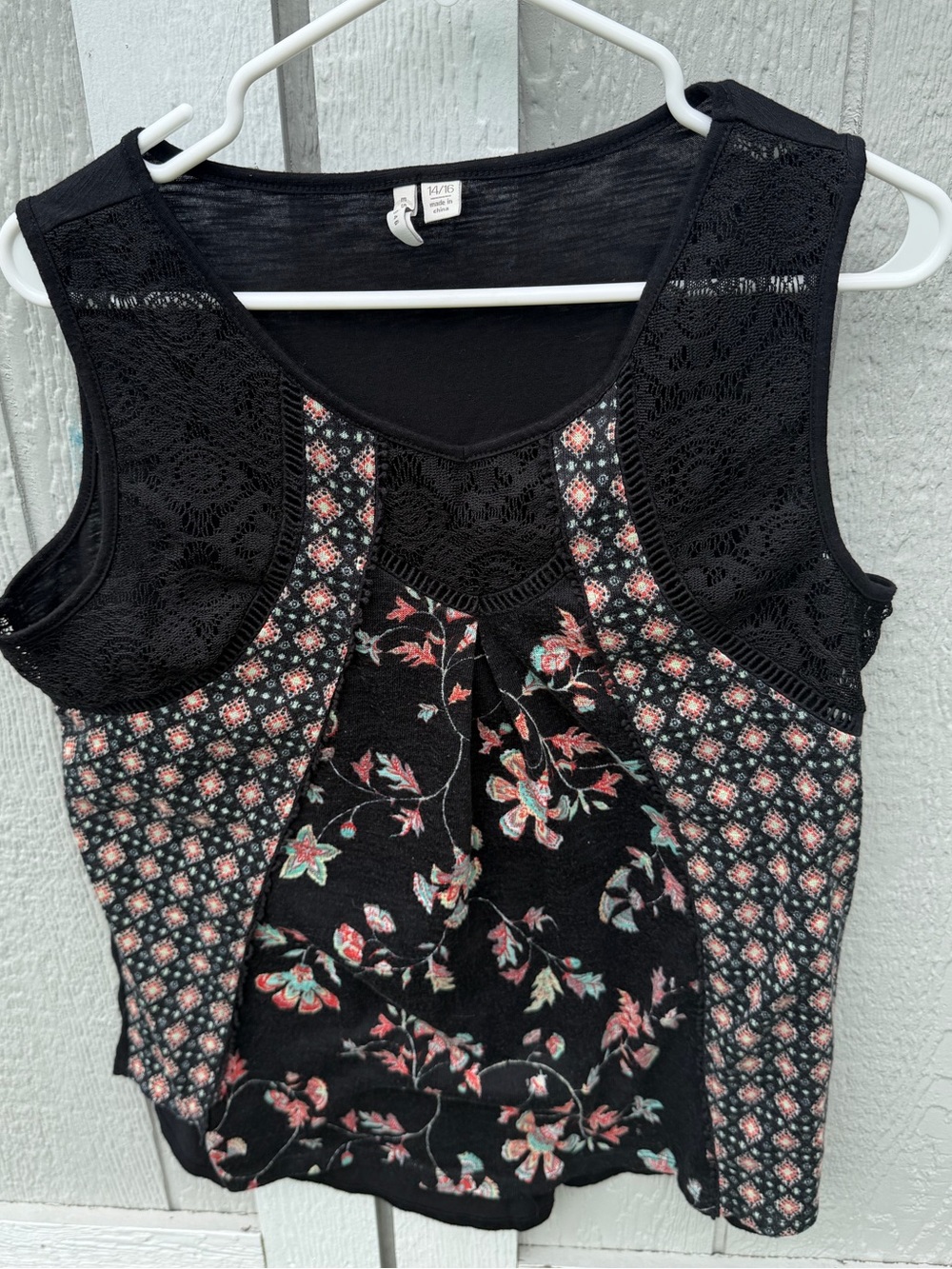 Cato - Size 14-16: Black Floral Lace-Accent Sleeveless Top